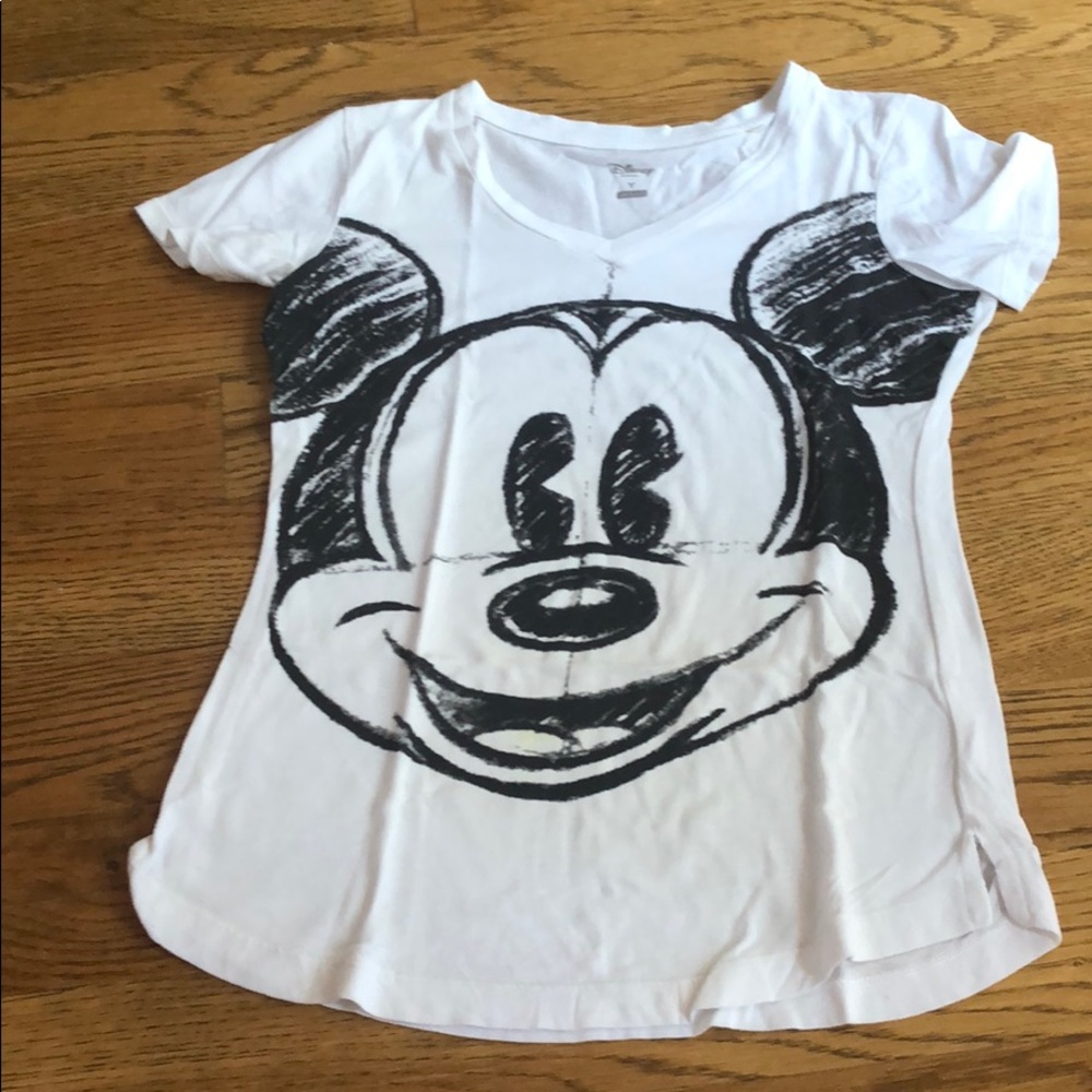 Short sleeve shirt